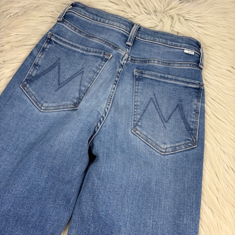 Mother Women's 26 Rambler Zip Flood Cropped Jeans Out of the Blue - Picture 10 of 10